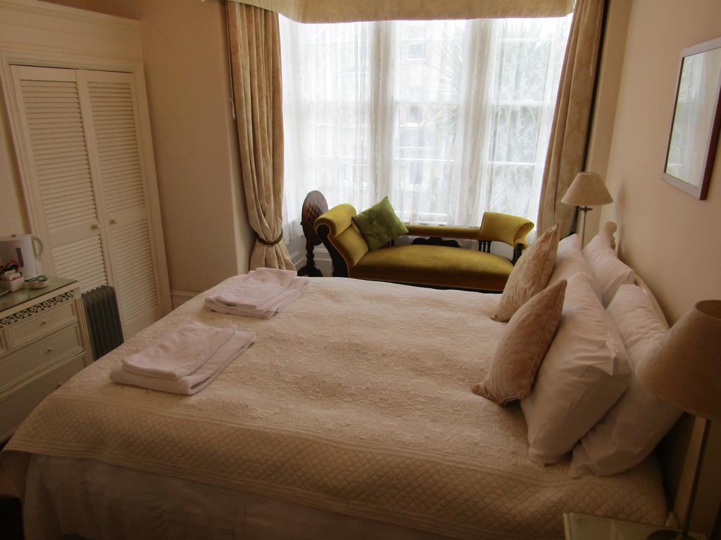 Harringtons At 14 Hotel Llandudno Ngoại thất bức ảnh