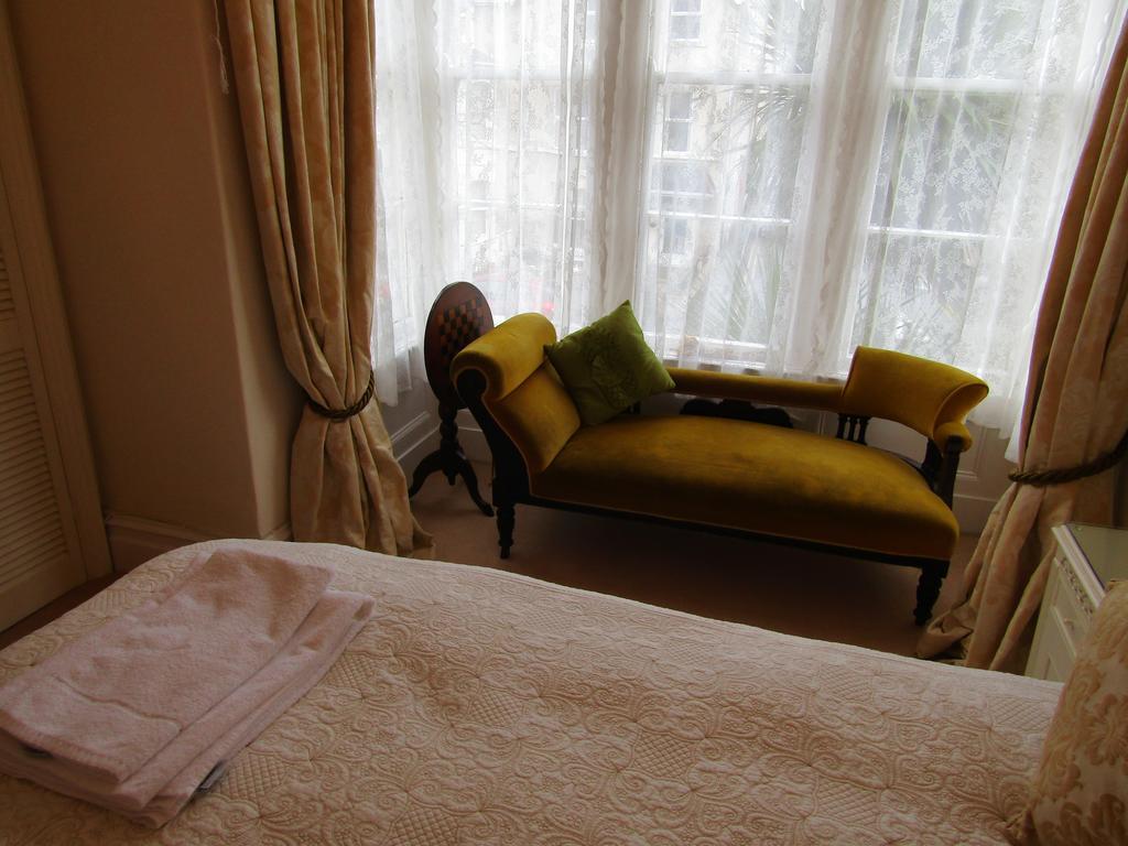 Harringtons At 14 Hotel Llandudno Ngoại thất bức ảnh